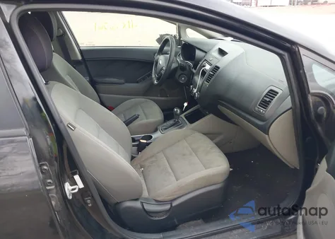 2015 Kia Forte Lx z USA, uszkodzony, nr VIN KNAFK4A60F5412023